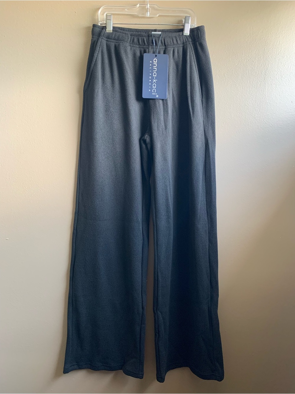NEW Anna-Kaci Women's Black Wide Leg Waffle Knit Fleece Pants - Size Small
